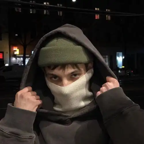 6686体育铁牌作者Layla