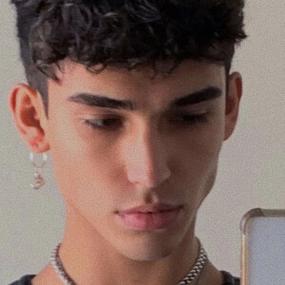 6686体育海外作者Phoebe