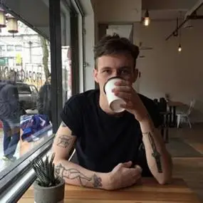 6686体育铁牌作者Parker