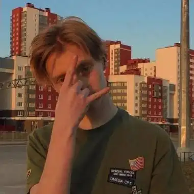 6686体育铜牌作者Ursula