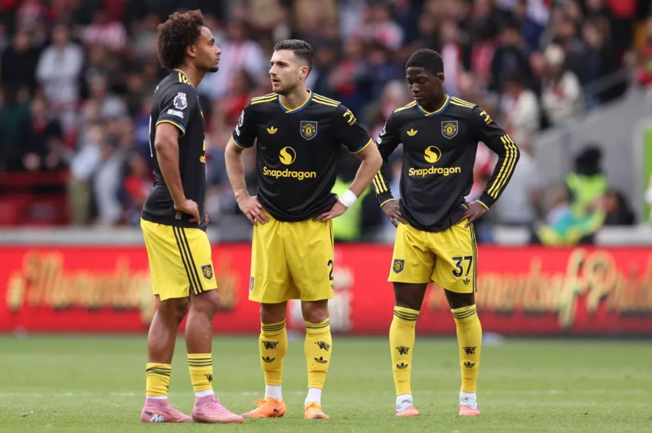 镜报：塞维利亚主帅阿尔梅达想签齐尔克泽，认为他更适合西甲