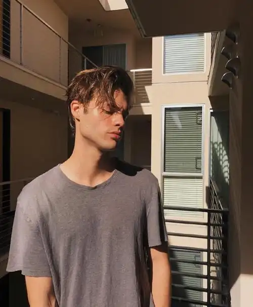 6686体育初级作者伊人意