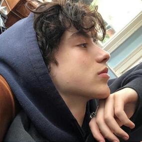 6686体育金牌作者Jeremy